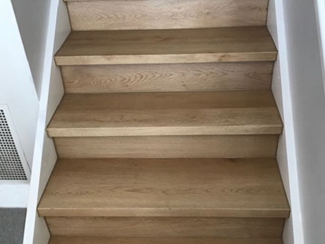 Rigid Plank Stamford stairs